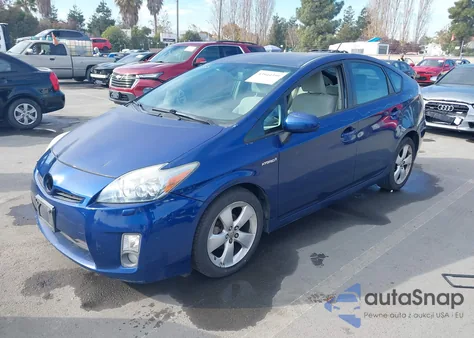 2010 Toyota Prius V z USA, uszkodzony, nr VIN JTDKN3DU8A5059780